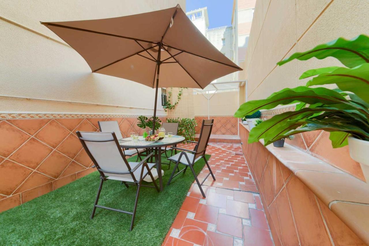Holidays2malaga Plaza De Toros Vieja & Parking Opcional Appartement *